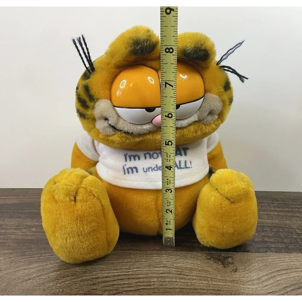 Vintage Garfield In T-Shirt 8